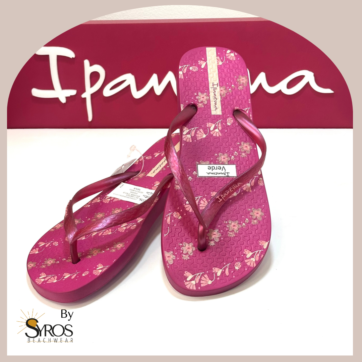 Sandalias Ipanema magenta con flores rosadas