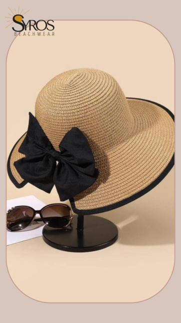 Sombrero de playa marron con lazo negro posterior